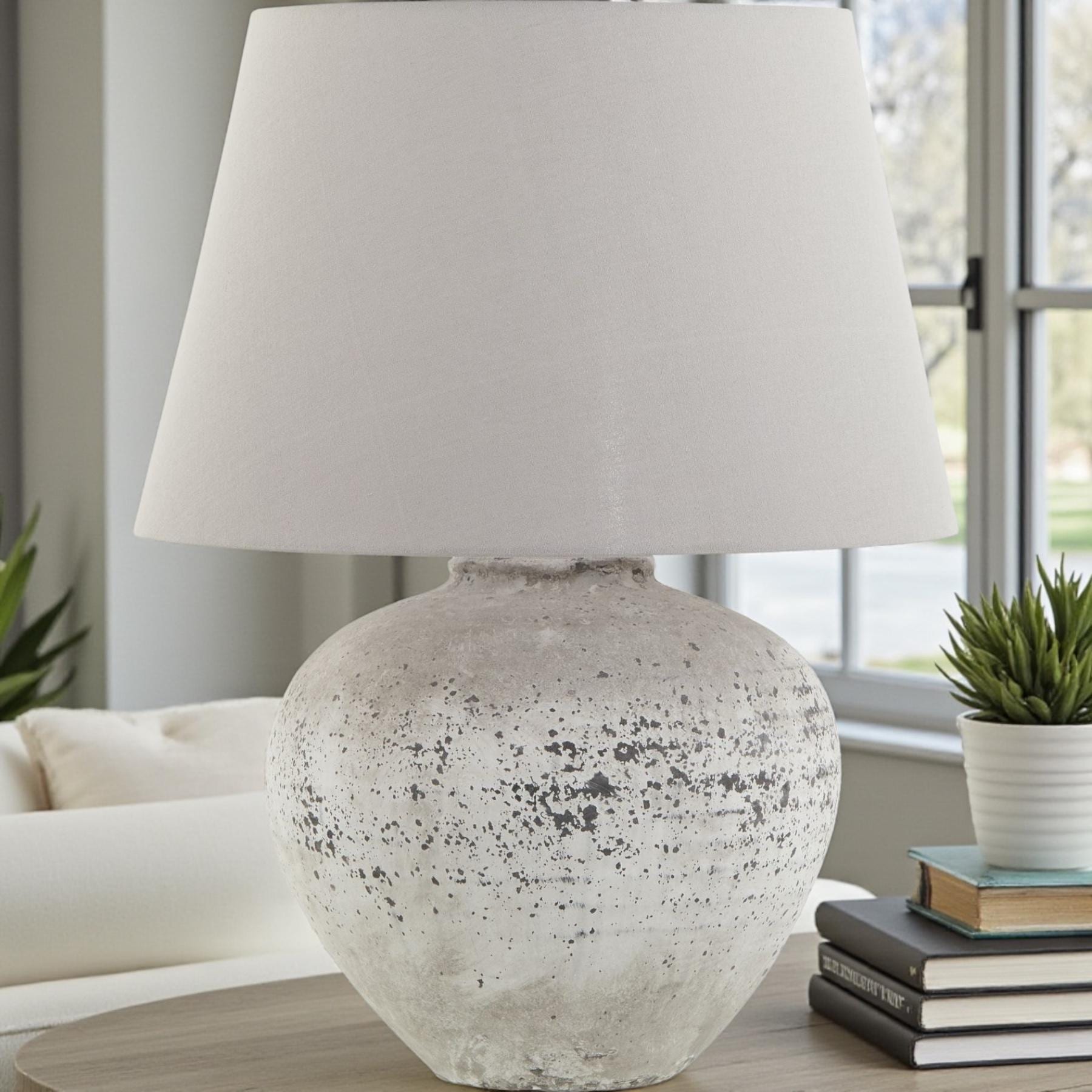 Regola Large Stone Ceramic Lamp